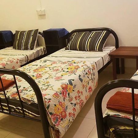 Homestay 4U Malacca Exterior photo