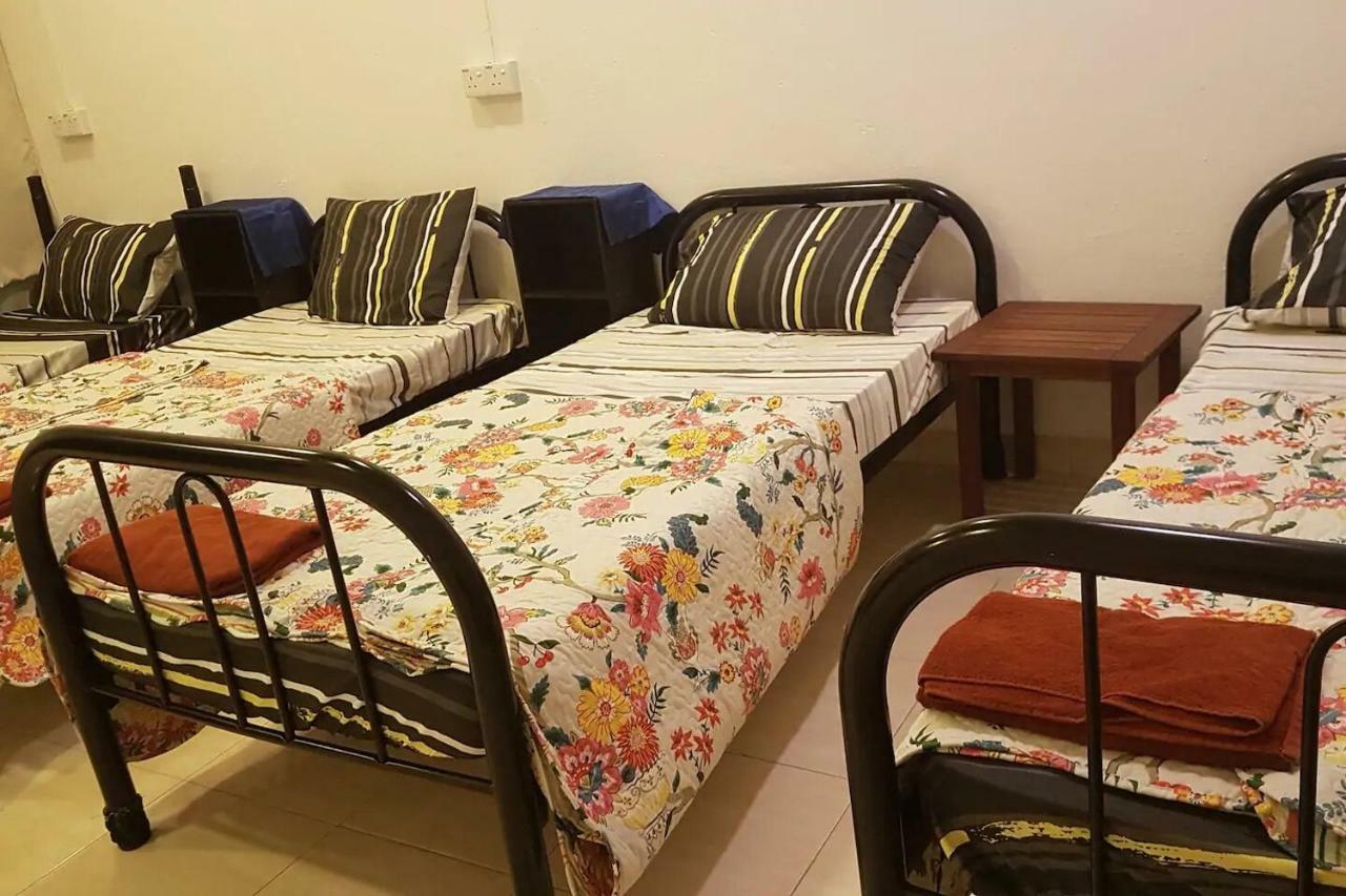 Homestay 4U Malacca Exterior photo